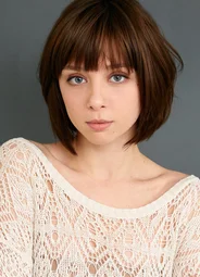 Анна Лори
