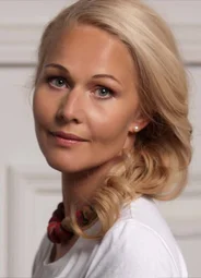 Алёна Ивченко