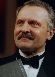 Евгений Лазарев