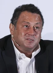 Санер Аяр