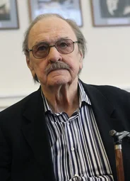 Юрий Яковлев