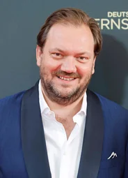 Чарли Хюбнер