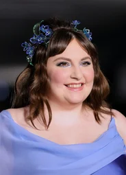 Лина Данэм
