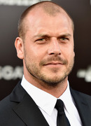 Патрик Хьюз (Patrick Hughes)