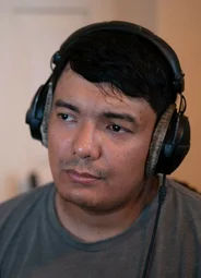 Алишер Утев