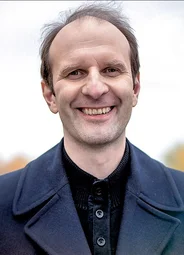 Рафал Рутковски