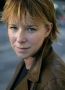 Джули Энн Робинсон (Julie Anne Robinson)