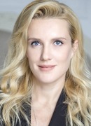 Оксана Карас