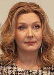 Анна Тихонова