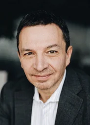 Олег Туманов