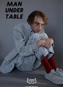 Мужик под столом