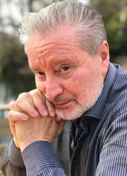 Вениамин Смехов