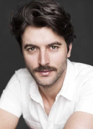 Хавьер Рей