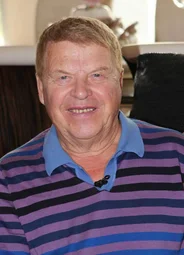 Михаил Кокшенов