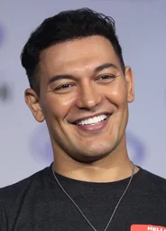 Александр Рэйт