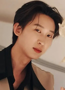 Нью Сивай Саватманикул (New Siwaj Sawatmaneekul: นิว ศิวัจน์ สวัสดิ์มณีกุล)