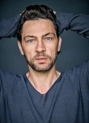 Леандер Лихти