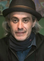 Хавьер Хулия