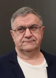 Александр Акопов