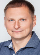 Роман Коломыцев (Roman Kolomytsev)