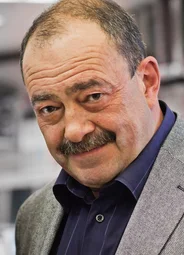 Михаил Кожухов