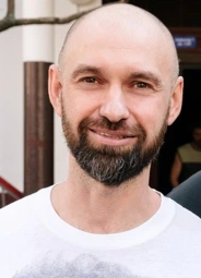 Руслан Хачмамук