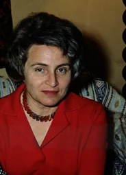 Анн Голон