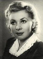 Валентина Серова