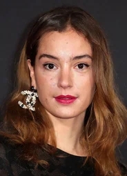 Манон Клавель