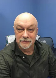 Олег Масленников