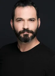 Сердар Озер