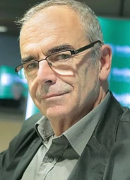 Славомир Идзяк