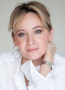 Ангелина Никонова