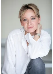 Ангелина Никонова