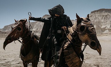 Новый сериал по повести "Трудно быть богом"