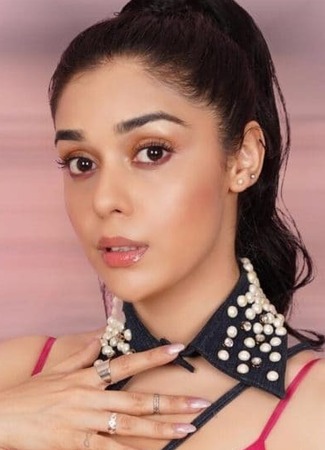 Актёр Эйша Сингх 15.06.25