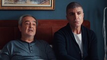 Красные бутоны