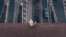Красные бутоны