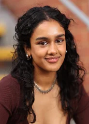Шабана Азиз