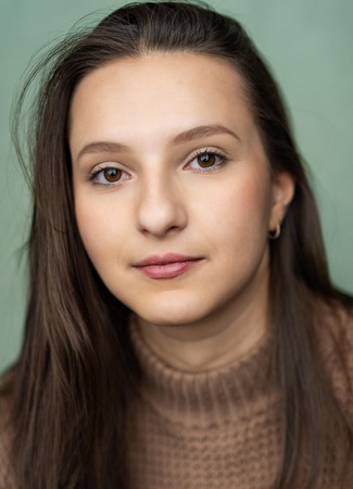 Актёр Элли Генри 11.09.25