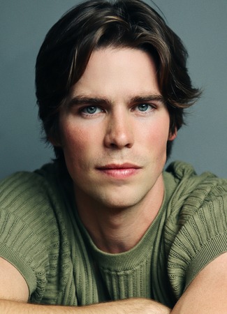 Актёр Патрик Льюис 21.09.25