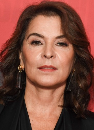 Актёр Аннабелла Шиорра 04.10.25