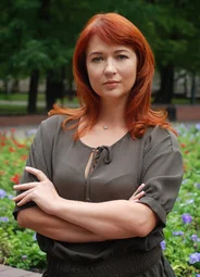 Юлия Свежакова