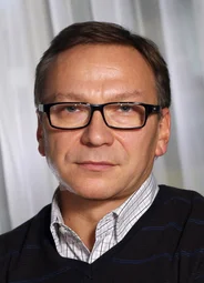 Игорь Угольников