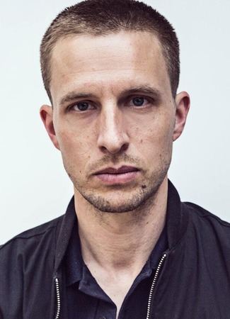 Актёр Андерс Даниельсен Ли 04.12.25