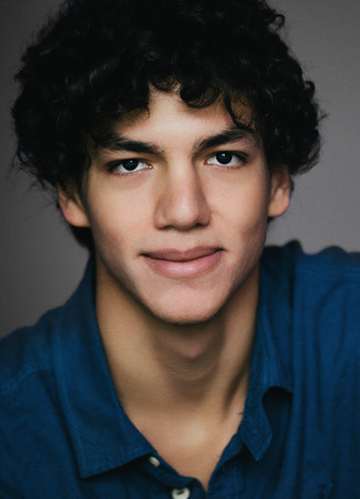 Актёр Исаак Эрнандес 19.12.25