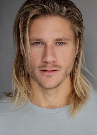 Актёр Джо Дэвидсон 21.12.25