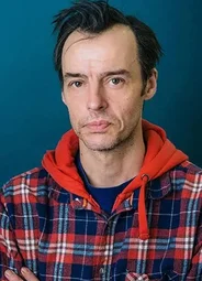 Пол Хилтон