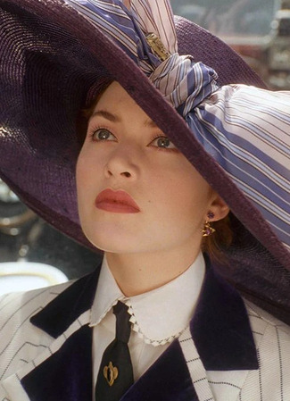 Роль Роза Дьюитт Бьюкейтер 01.01.26