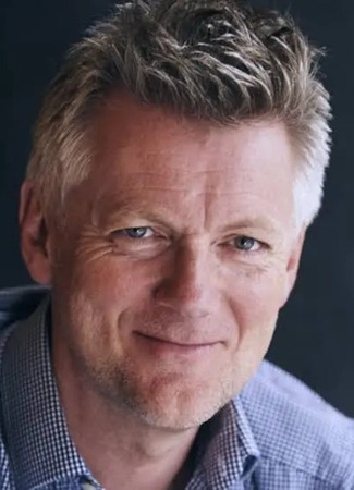 Продюсер Крис Лэнг 04.01.26